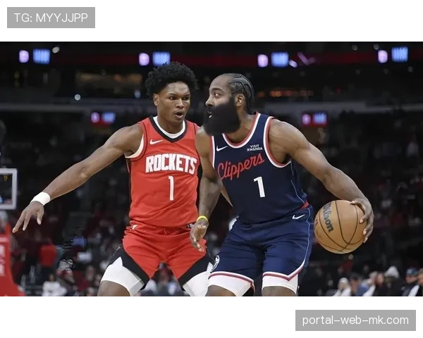 攻防结构趋势分析：四外阵容与延伸五号位成为各队标配